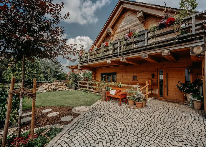 Holzapfel, Natuerlich Und Gemuetlich